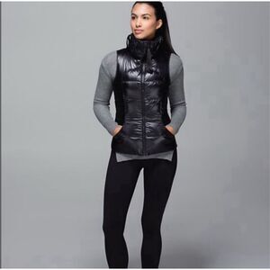 Lululemon Fluffin Awesome Vest Black High Shine Glossy Size 6 Down Filled HTF
